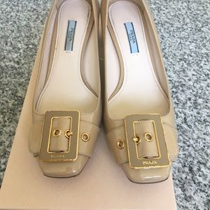 Prada pumps 38.5